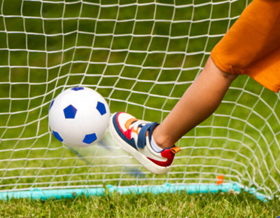 Filet et ballon de football